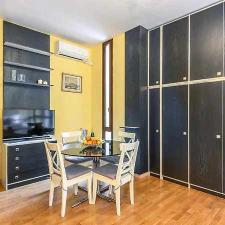 Terrace On Duomo Luxury Flat דירה *